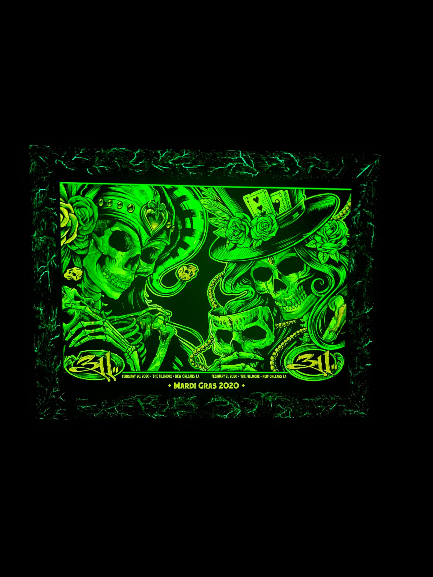 18x24 Green, Black Limba Frame