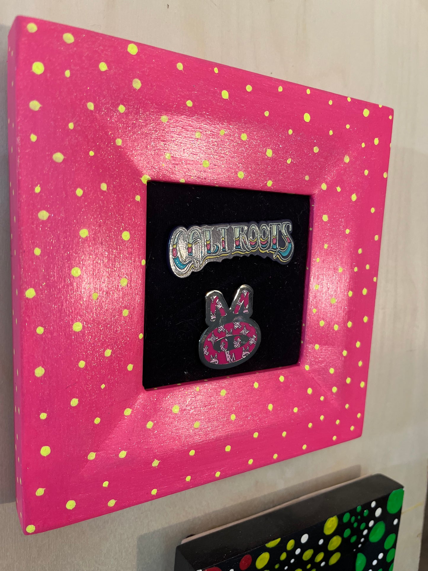 3.5”x3.5” Pink w/Yellow dots Pinboard(pins not included)