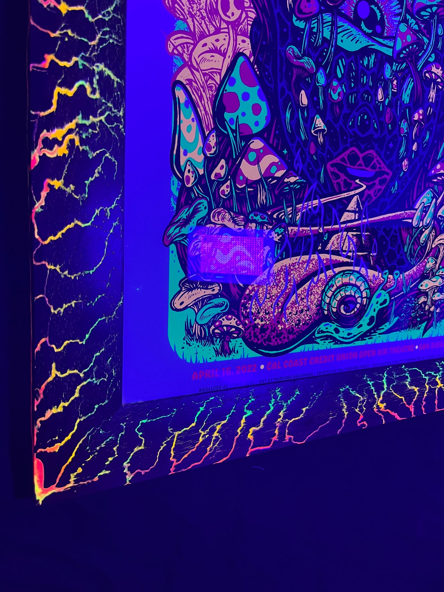 18x24 Neon Walnut Hemorrhage Burn Frame