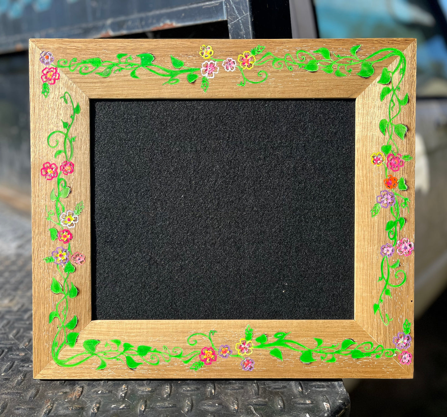 Vines & Flowers 9x11 Pinboard(Art & Design by Jessie Rules)